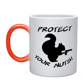 Кружка хамелеон с принтом Protect your nuts в Екатеринбурге, керамика | меняет цвет при нагревании, емкость 330 мл | белка | белочка | вооруженная | защищай | зверь | орехи | оружие | пистолет | свои