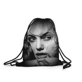 Рюкзак-мешок 3D с принтом Анжелина Джоли в Екатеринбурге, 100% полиэстер | плотность ткани — 200 г/м2, размер — 35 х 45 см; лямки — толстые шнурки, застежка на шнуровке, без карманов и подкладки | angelina jolie | американская актриса | анжелина джоли | режиссёр | фотомодель | ценарист