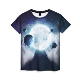 Женская футболка 3D с принтом Солнечная система на ладонях в Екатеринбурге, 100% полиэфир ( синтетическое хлопкоподобное полотно) | прямой крой, круглый вырез горловины, длина до линии бедер | вселенная | галактика | звезды | планеты | солнце | туманность