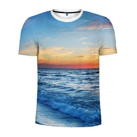 Мужская футболка 3D спортивная с принтом Море на закате в Екатеринбурге, 100% полиэстер с улучшенными характеристиками | приталенный силуэт, круглая горловина, широкие плечи, сужается к линии бедра | Тематика изображения на принте: волны | закат | море | небо | облака | пейзаж | пляж