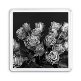 Магнит 55*55 с принтом Черно-белые розы в Екатеринбурге, Пластик | Размер: 65*65 мм; Размер печати: 55*55 мм | букет | цветы