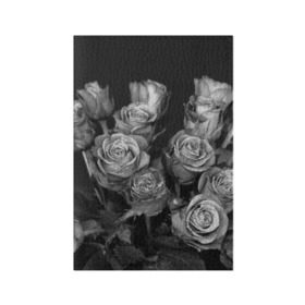 Обложка для паспорта матовая кожа с принтом Черно-белые розы в Екатеринбурге, натуральная матовая кожа | размер 19,3 х 13,7 см; прозрачные пластиковые крепления | Тематика изображения на принте: букет | цветы