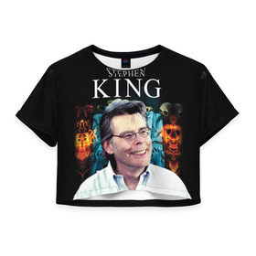Женская футболка 3D укороченная с принтом Стивен Кинг - Король ужасов в Екатеринбурге, 100% полиэстер | круглая горловина, длина футболки до линии талии, рукава с отворотами | король ужасов | писатель | триллер | ужасы
