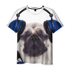 Мужская футболка 3D с принтом Мопс в наушниках в Екатеринбурге, 100% полиэфир | прямой крой, круглый вырез горловины, длина до линии бедер | дворняжка | домашние животные | любимец | мопс | пес | песик | питомец | собака | собачка