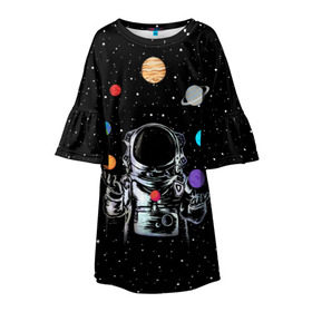 Детское платье 3D с принтом Космический жонглер в Екатеринбурге, 100% полиэстер | прямой силуэт, чуть расширенный к низу. Круглая горловина, на рукавах — воланы | astronaut | cosmonaut | cosmos | galaxy | planet | space | star | universe | астронавт | вселенная | галактика | звезды | земля | космонавт | космос | луна | марс | планета | сатурн | уран