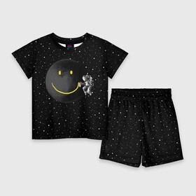 Детский костюм с шортами 3D с принтом Лунная улыбка в Екатеринбурге,  |  | astronaut | cosmonaut | cosmos | galaxy | meteor | moon | planet | smile | space | universe | астронавт | вселенная | галактика | звезды | космонавт | космос | луна | смайл | улыбка