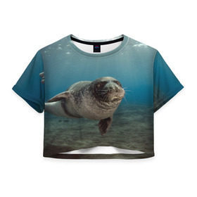 Женская футболка 3D укороченная с принтом Тюлень под водой в Екатеринбурге, 100% полиэстер | круглая горловина, длина футболки до линии талии, рукава с отворотами | вода | дайвинг | жирный | косяк | красивые | милые | море | морская | морской котик | океан | плывет | подводный мир | прикольные | речная | рыба | рыбалка | стая | тюлень | усатый кот | фауна | чешуя