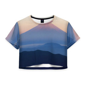 Женская футболка 3D укороченная с принтом Фудзияма в Екатеринбурге, 100% полиэстер | круглая горловина, длина футболки до линии талии, рукава с отворотами | Тематика изображения на принте: fuji | вулкан | горы | рассвет | солнце | туман | утро | япония