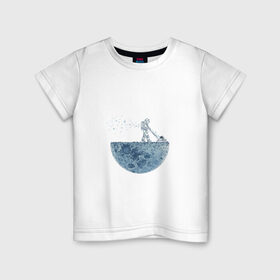 Детская футболка хлопок с принтом Стрижет луну в Екатеринбурге, 100% хлопок | круглый вырез горловины, полуприлегающий силуэт, длина до линии бедер | газонокосилка | звезды | космонавт | космос | луна | луны | поверхность | пузыри | рисунок | скафандр | фантастика
