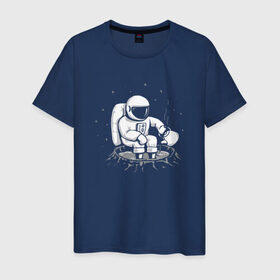 Мужская футболка хлопок с принтом Как Согреться на Луне в Екатеринбурге, 100% хлопок | прямой крой, круглый вырез горловины, длина до линии бедер, слегка спущенное плечо. | астронавт | вселенная | звезды | космонавт | космос | луна | планета | простуда | юмор