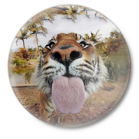 Значок с принтом Тигр показывает язык в Екатеринбурге,  металл | круглая форма, металлическая застежка в виде булавки | голова | животные | кот | кошка | лев | лицо | прикол | прикольные | природа | смешные 
 животные | тигр | тигрица | юмор | язык