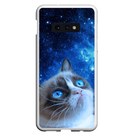 Чехол для Samsung S10E с принтом Сердитый кот в космосе в Екатеринбурге, Силикон | Область печати: задняя сторона чехла, без боковых панелей | grumpy cat | космос | кот | кот в космосе | кот мем | кошка | кошка мем | мем кот | сердитый кот | синий кот