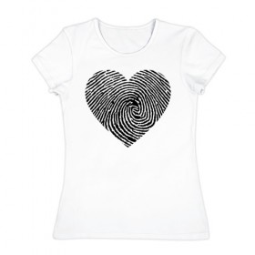 Женская футболка хлопок с принтом След на сердце. в Екатеринбурге, 100% хлопок | прямой крой, круглый вырез горловины, длина до линии бедер, слегка спущенное плечо | любовь | оригинальная | сердечки | сердечко | сердце | след