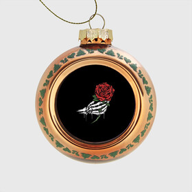 Стеклянный ёлочный шар с принтом Рука скелета с розой в Екатеринбурге, Стекло | Диаметр: 80 мм | Тематика изображения на принте: core | hand | hardcore | skeleton | tatoo | роза | романтика | рука | скелет | тату | цветок | черный фон