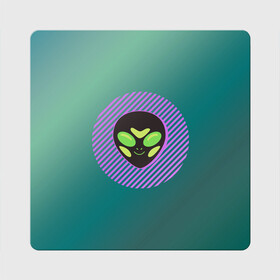 Магнит виниловый Квадрат с принтом Инопланетяша на зеленом фоне в Екатеринбурге, полимерный материал с магнитным слоем | размер 9*9 см, закругленные углы | Тематика изображения на принте: градиент | зеленый | инопланетянин | круг | лицо | наука | нло | подарок | полоски | пришелец | улыбка | фантастика | фиолетовый