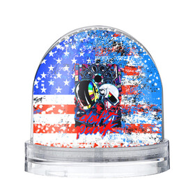 Снежный шар с принтом Daft Punk american dream в Екатеринбурге, Пластик | Изображение внутри шара печатается на глянцевой фотобумаге с двух сторон | by craig drake | daft punk | madeinkipish | thomas bangalter | дафт панк | маски | тома и ги мануэль